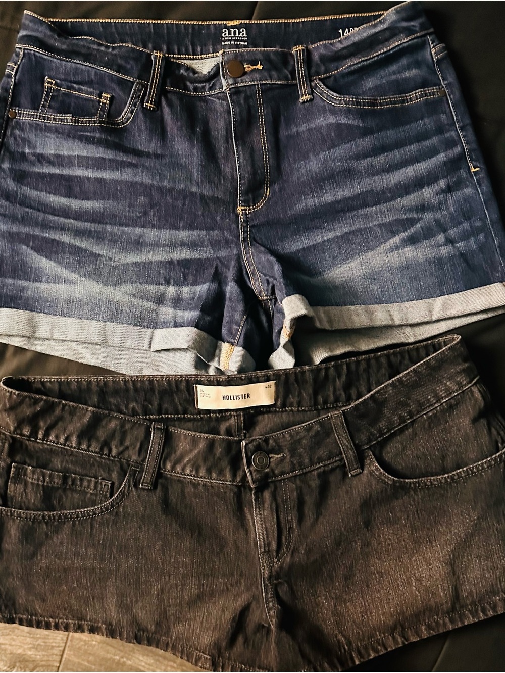 Hollister Dark Washed Denim Jean Shorts - ANA Blue and Black